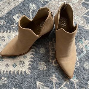 Vince Camuto Gigietta bootie